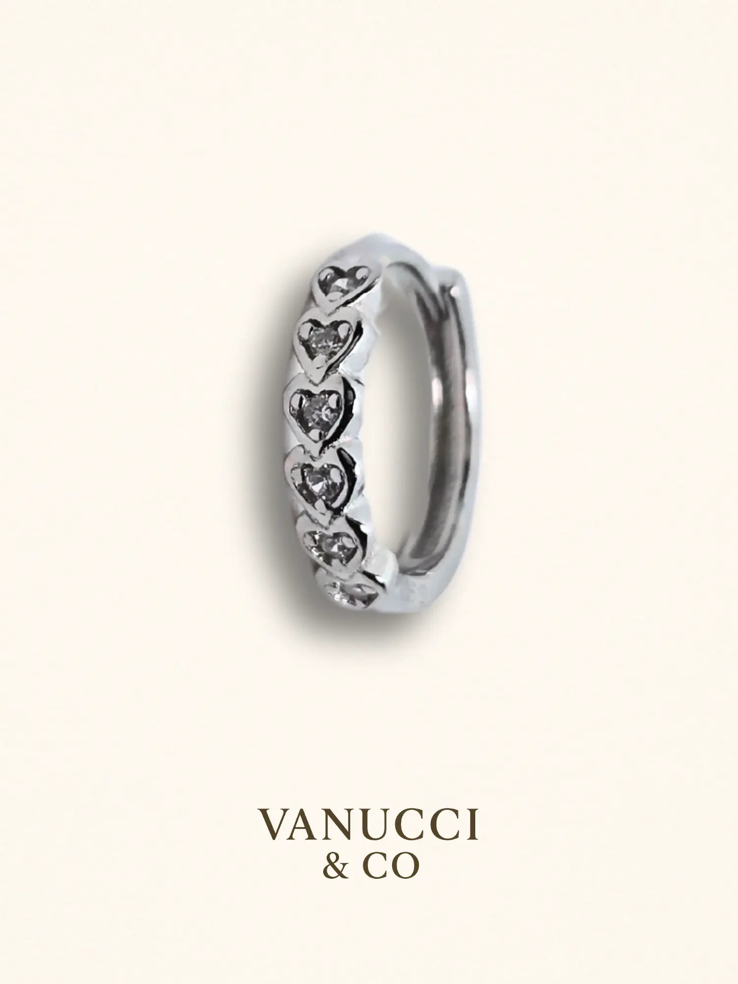 Arete Hilera de Corazones Plata 925 - VANUCCI & CO